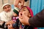 آغاز کارزار هم‌زمان واکسیناسیون تزریقی و خوراکی پولیو در کنر و نورستان